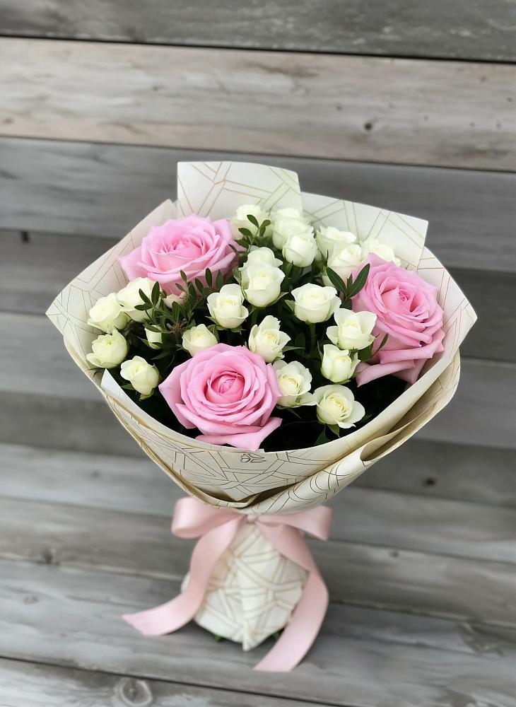 Букет цветов из: Розы в Маме
