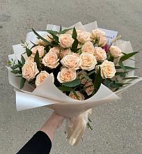 Букет Кремовые розы Латте в Маме