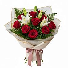 Букет цветов из:  Лилии и Розы в Маме