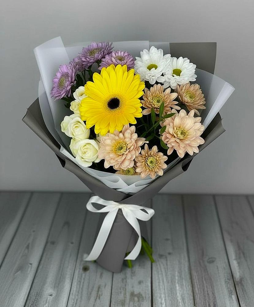 Букет цветов из: Розы, Герберы и Хризантемы в Маме