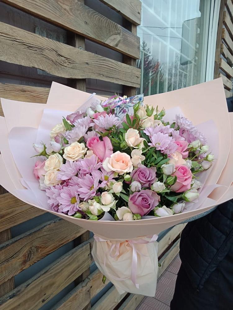 Букет цветов из: Розы и Хризантемы в Маме