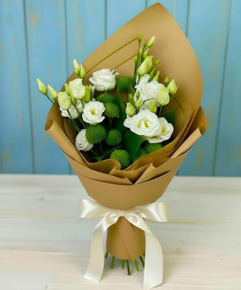 Букет цветов из: Хризантемы и Лизиантусы в Маме