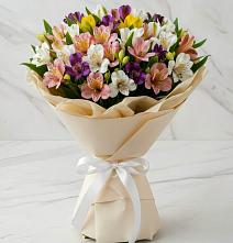 Букет цветов из:  Альстромерии #REPLACE_PRED# Маме