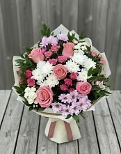 Букет цветов из:  Альстромерии, Гвоздики, Розы и Хризантемы в Маме