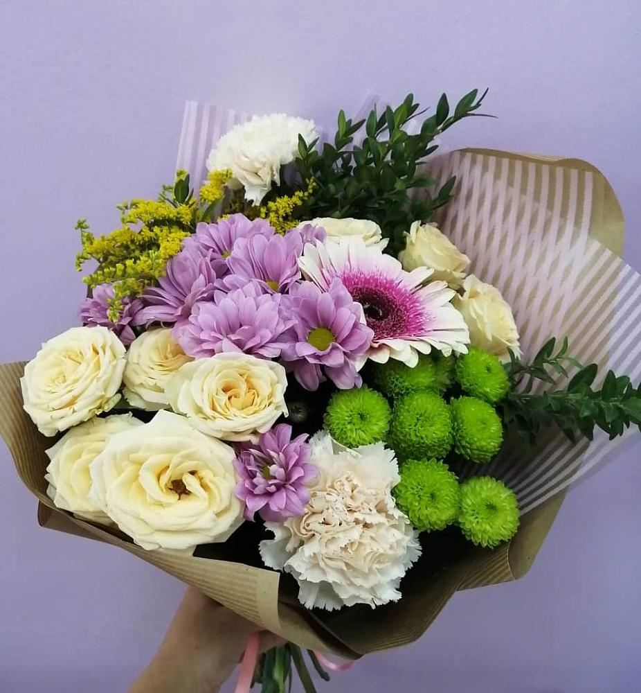 Букет цветов из: Хризантемы, Розы, Гвоздики и Герберы в Маме