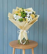 Букет цветов из:  Хризантемы и Розы #REPLACE_PRED# Маме