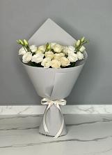 Букет цветов из:  Розы и Лизиантусы в Маме